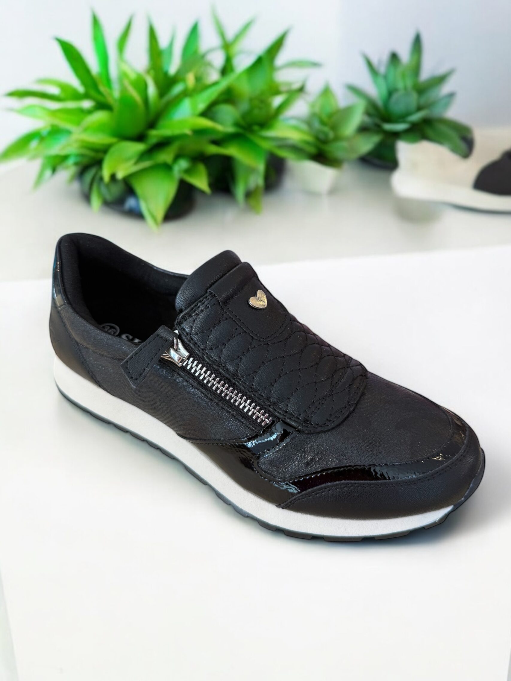 Dizzy Rascal Trainers Susst Dizzy Trainer Black - Off The Rack