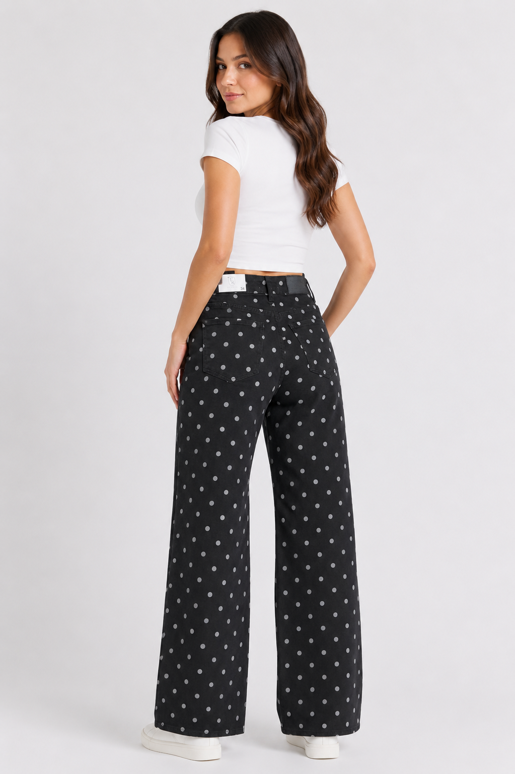 Lilliana Jeans Black - Image 2