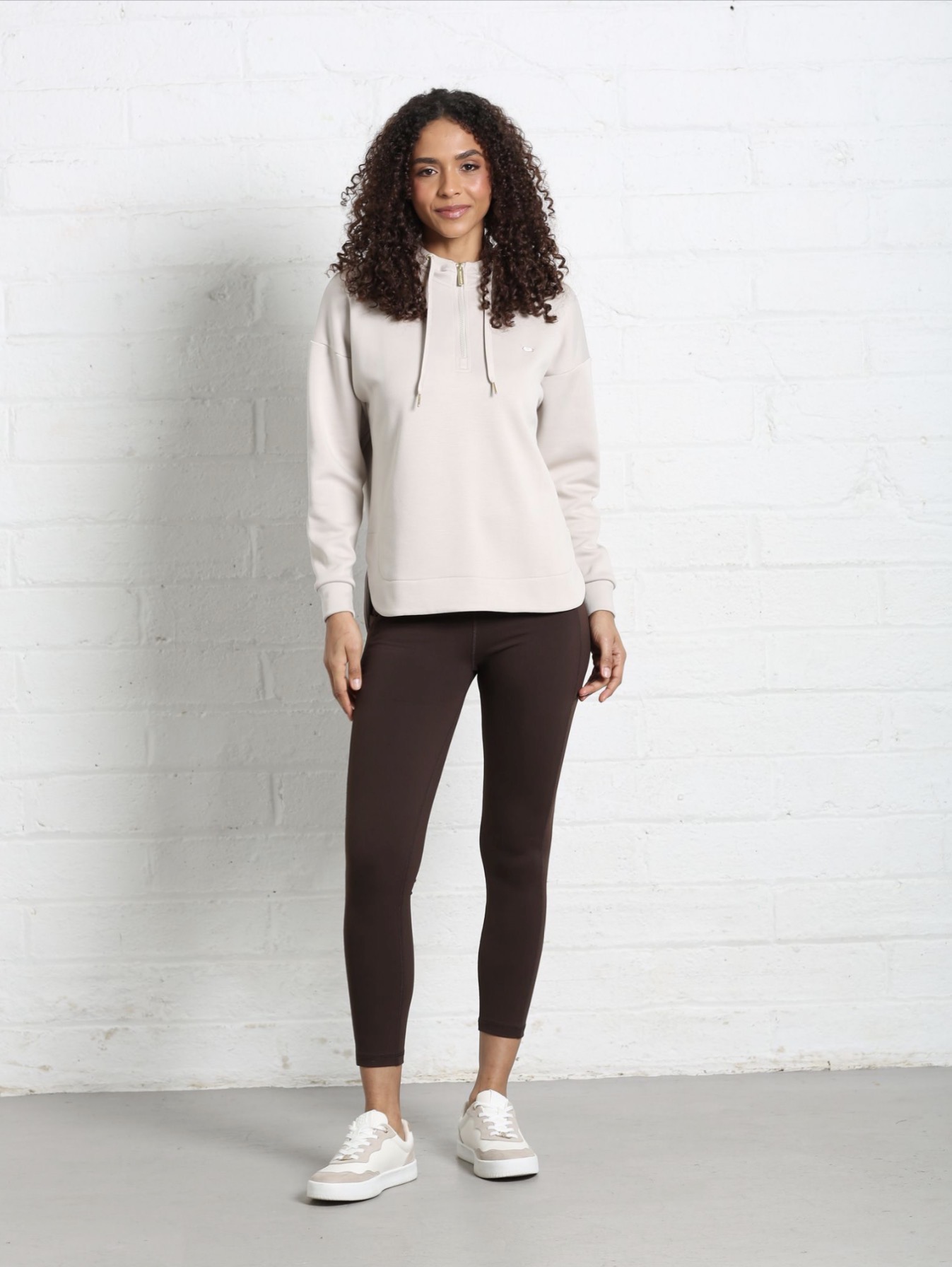 R&R Rumi Hoodie Stone