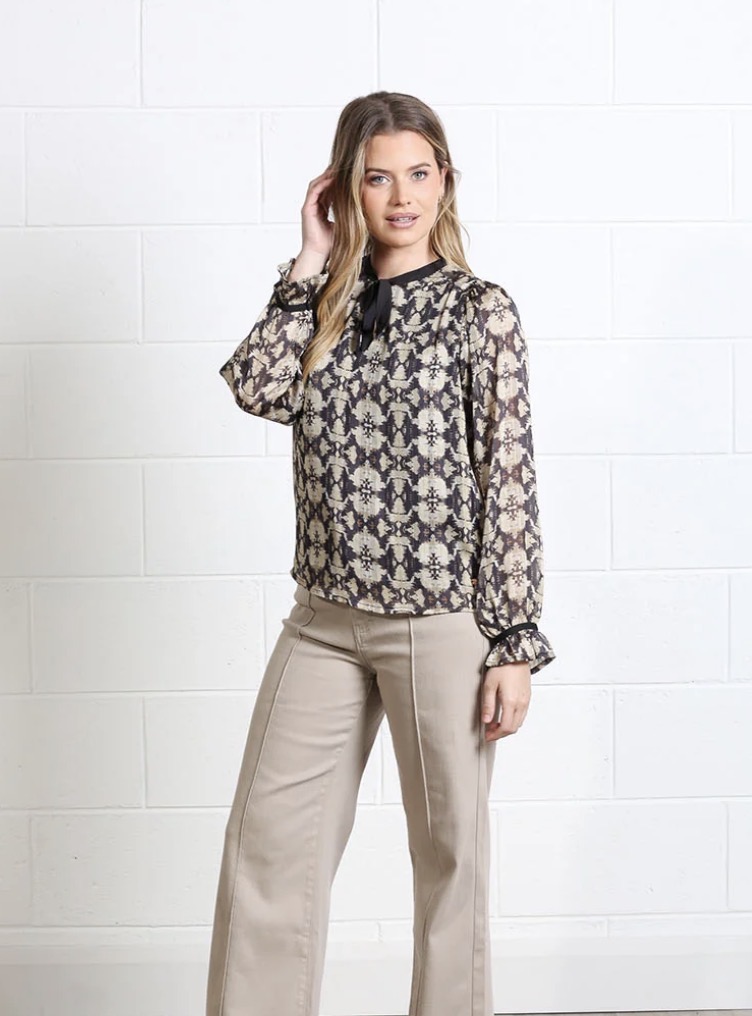 R&R Maria Gold top