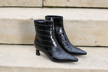 Malik Boot Black