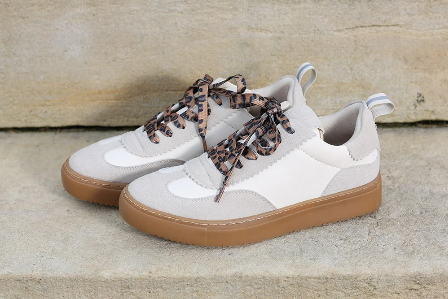 R&R Ciara Trainer