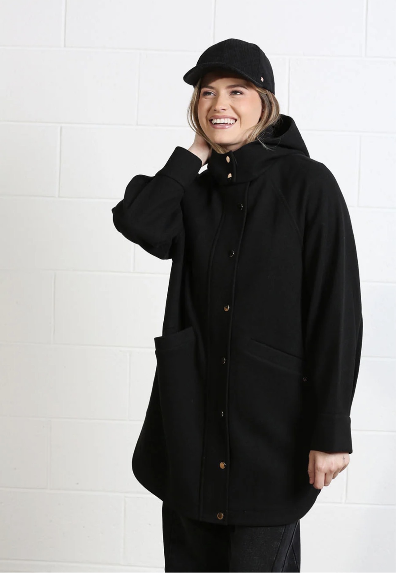 R&R Joanna Coat Black - Image 2