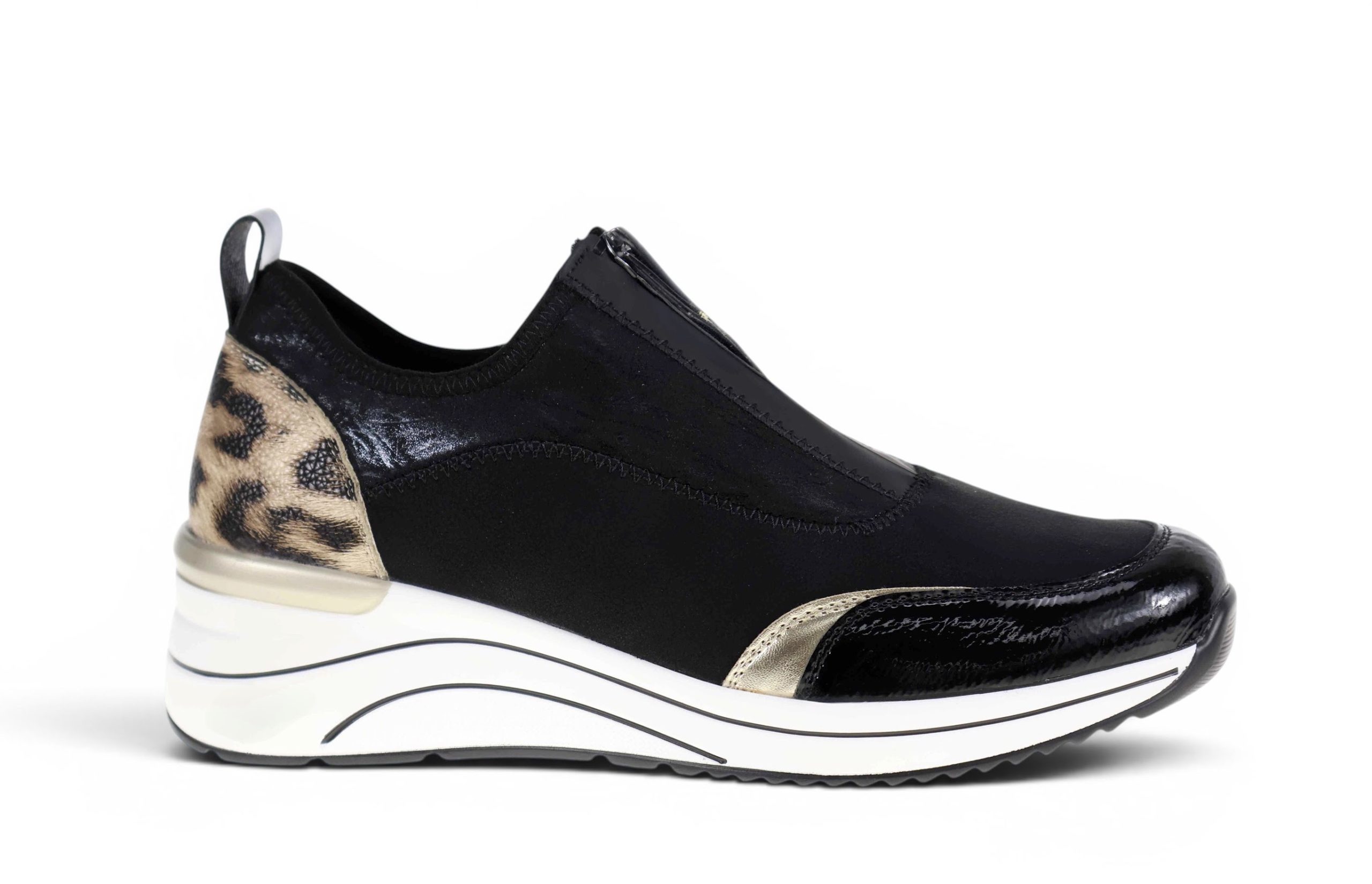 Susst Roxanne Trainer Black
