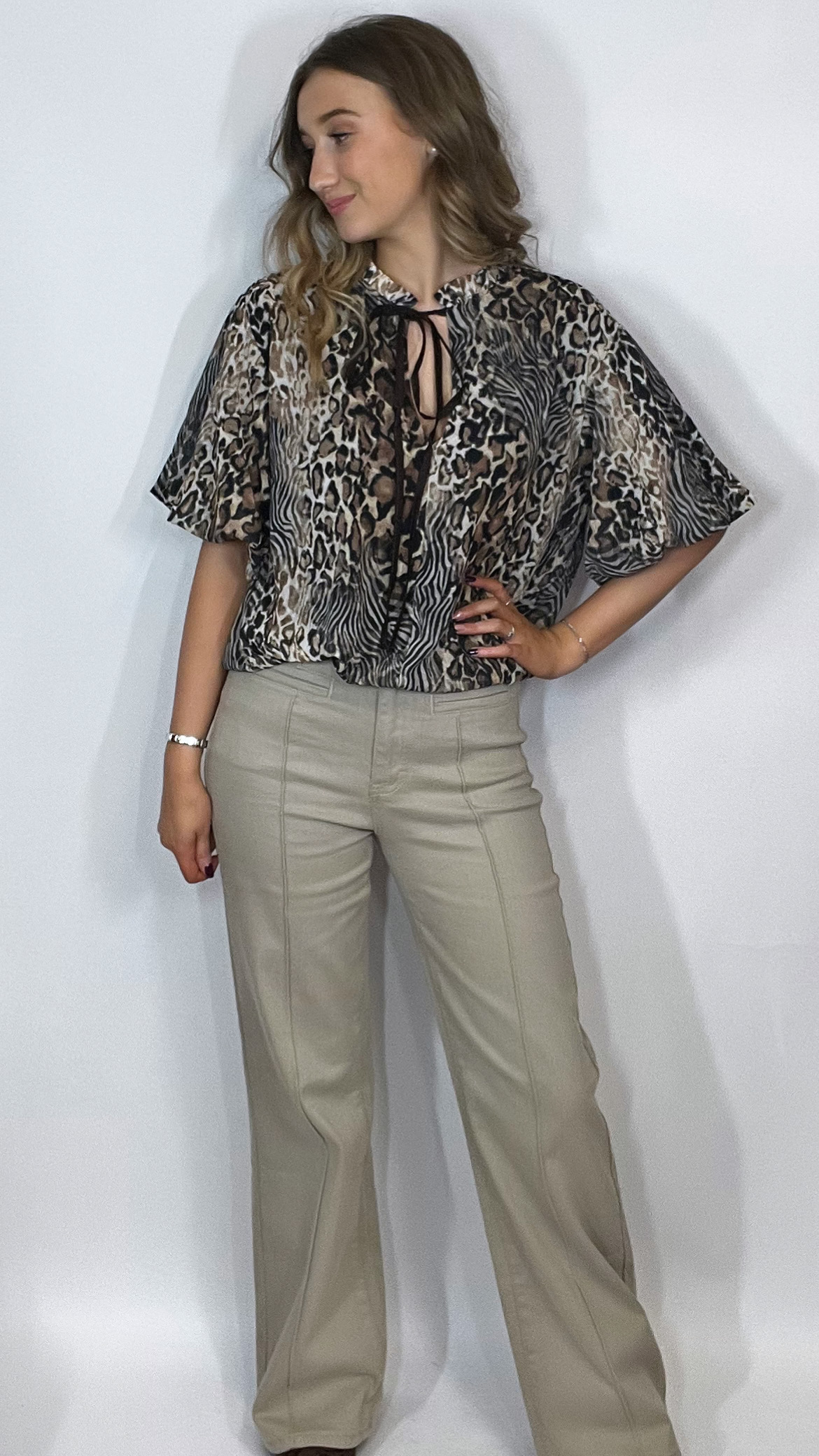 K&P Ava Top Brown