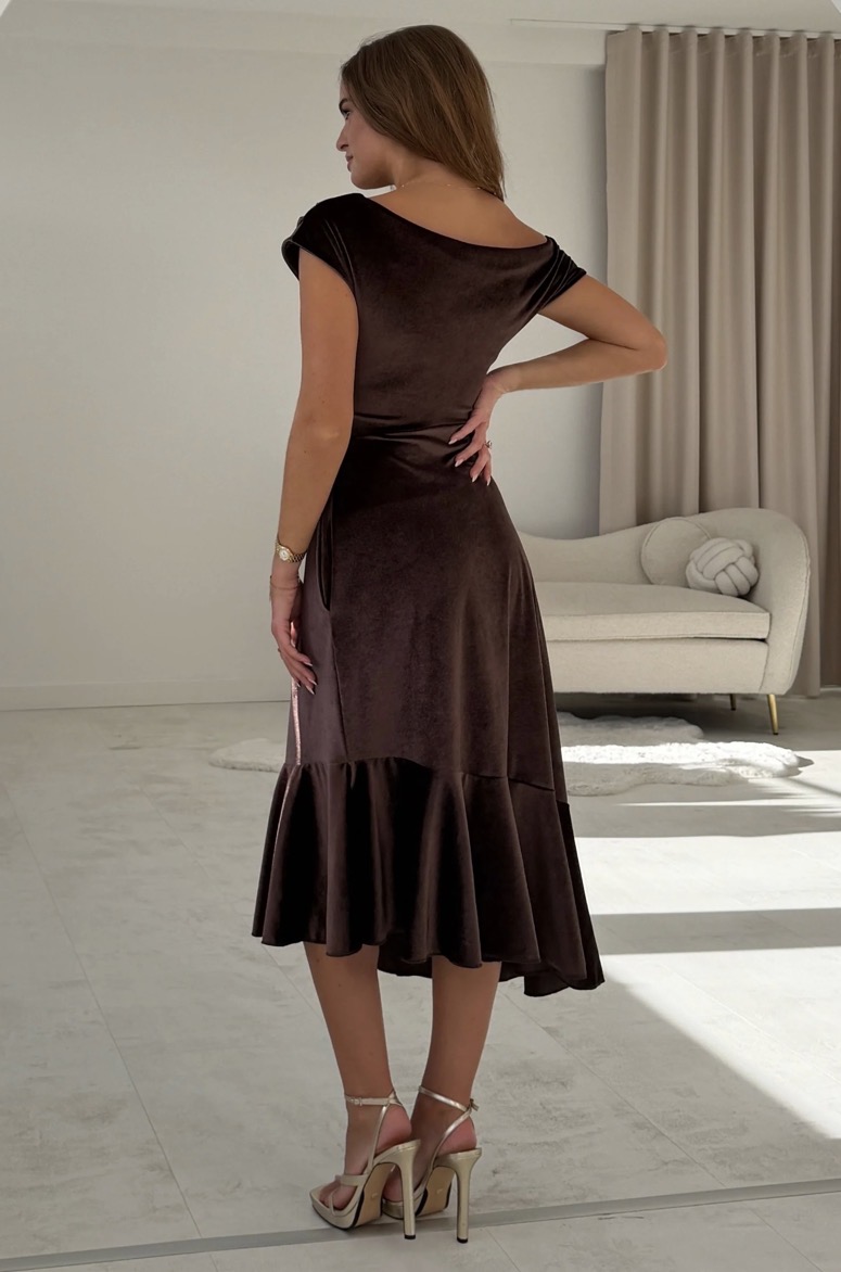 Felicity Velvet Dress Brown - Image 2