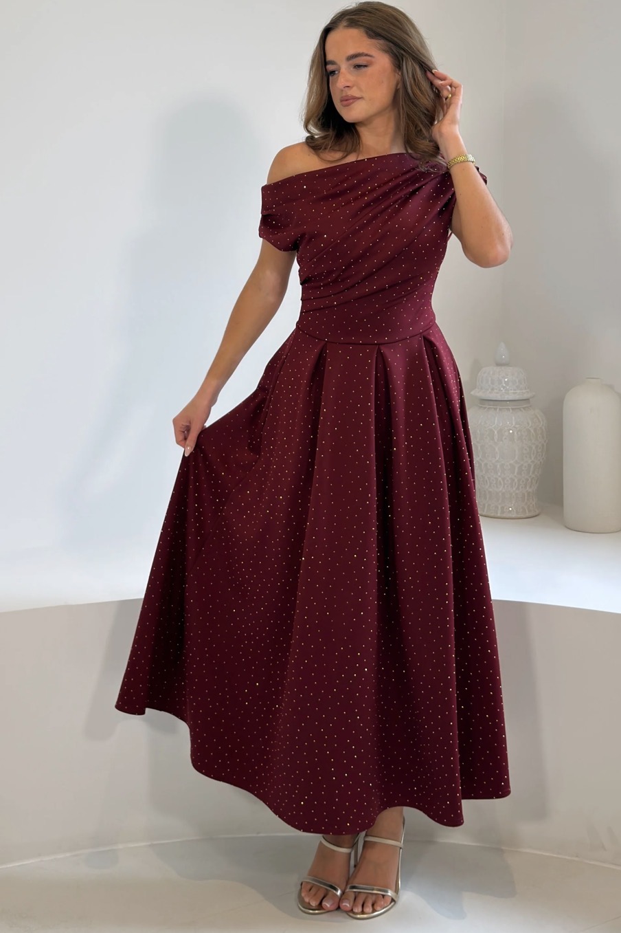 Betty Sparkle Dress Wine